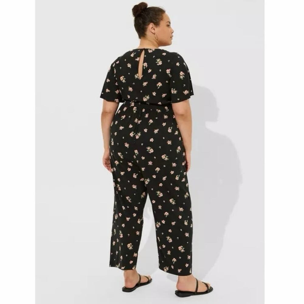 TORRID Black Floral Flutter Sleeve Jumpsuit Plus Size 1 V-Neck Wide Leg Boho - Picture 6 of 10